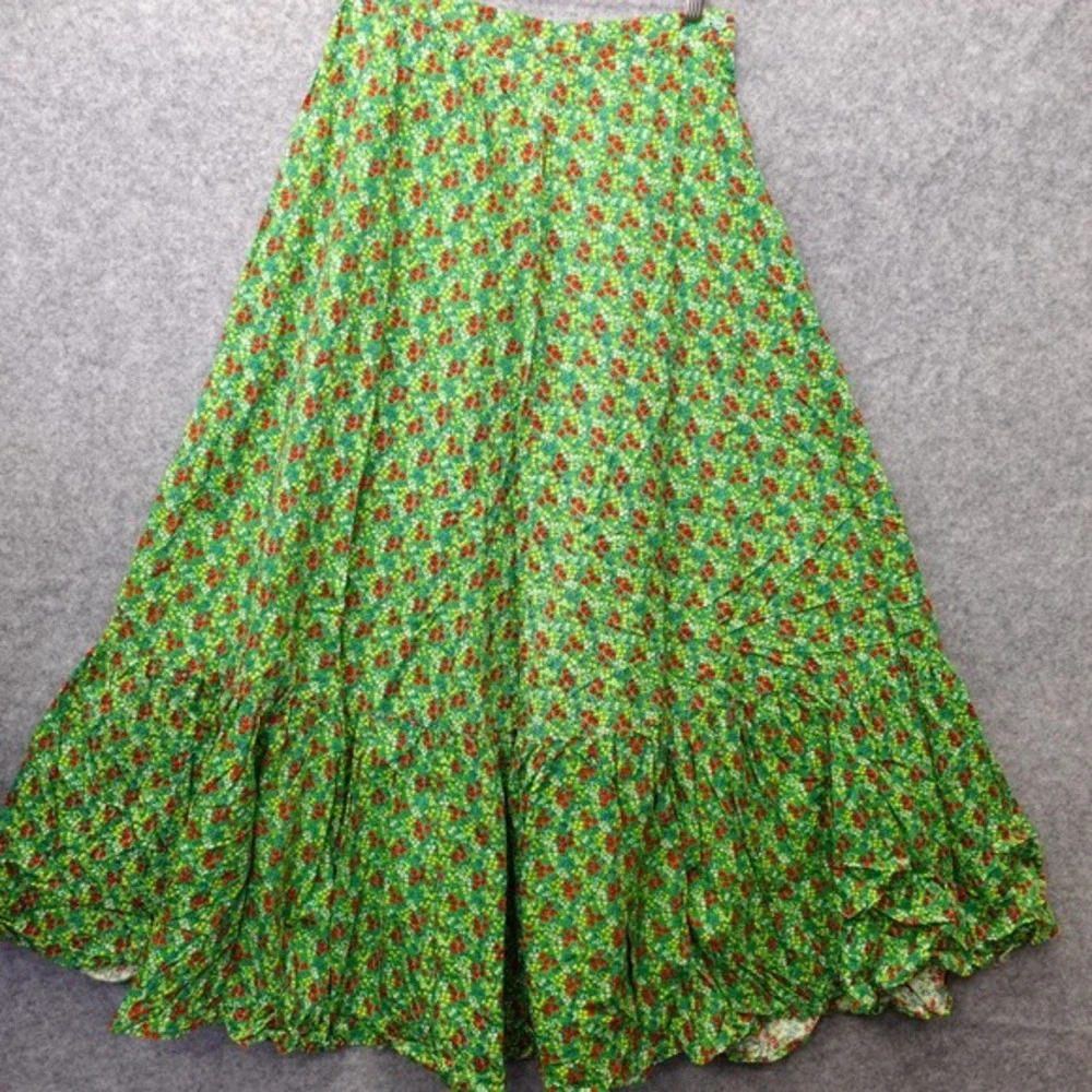 Vintage Floral Maxi Skirt Womens XS Green Ditsy Garden Tiered Boho Cottage‎ 70s